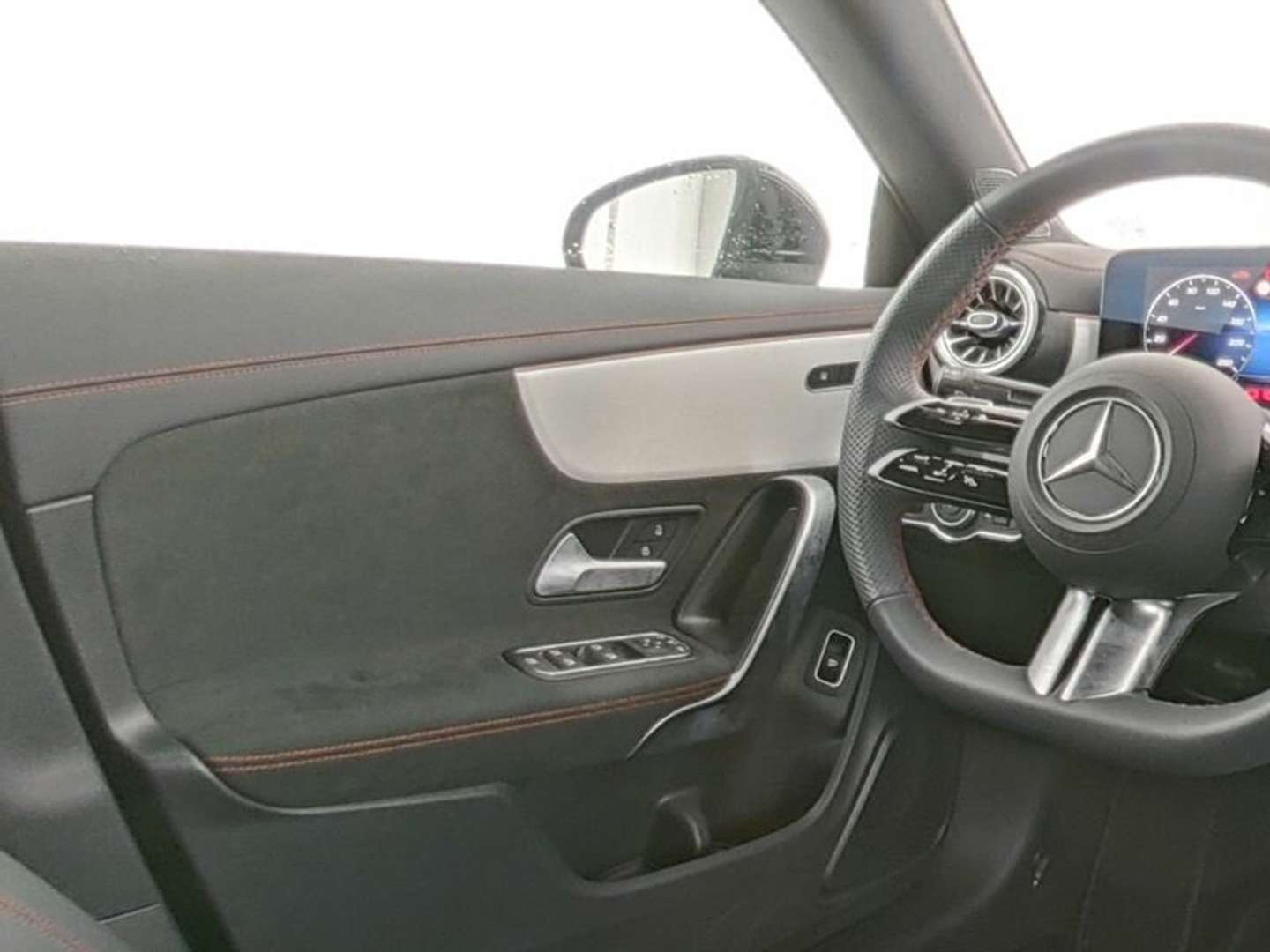 Mercedes CLA 200 AMG Line - 2025 - Joinsteer - #4