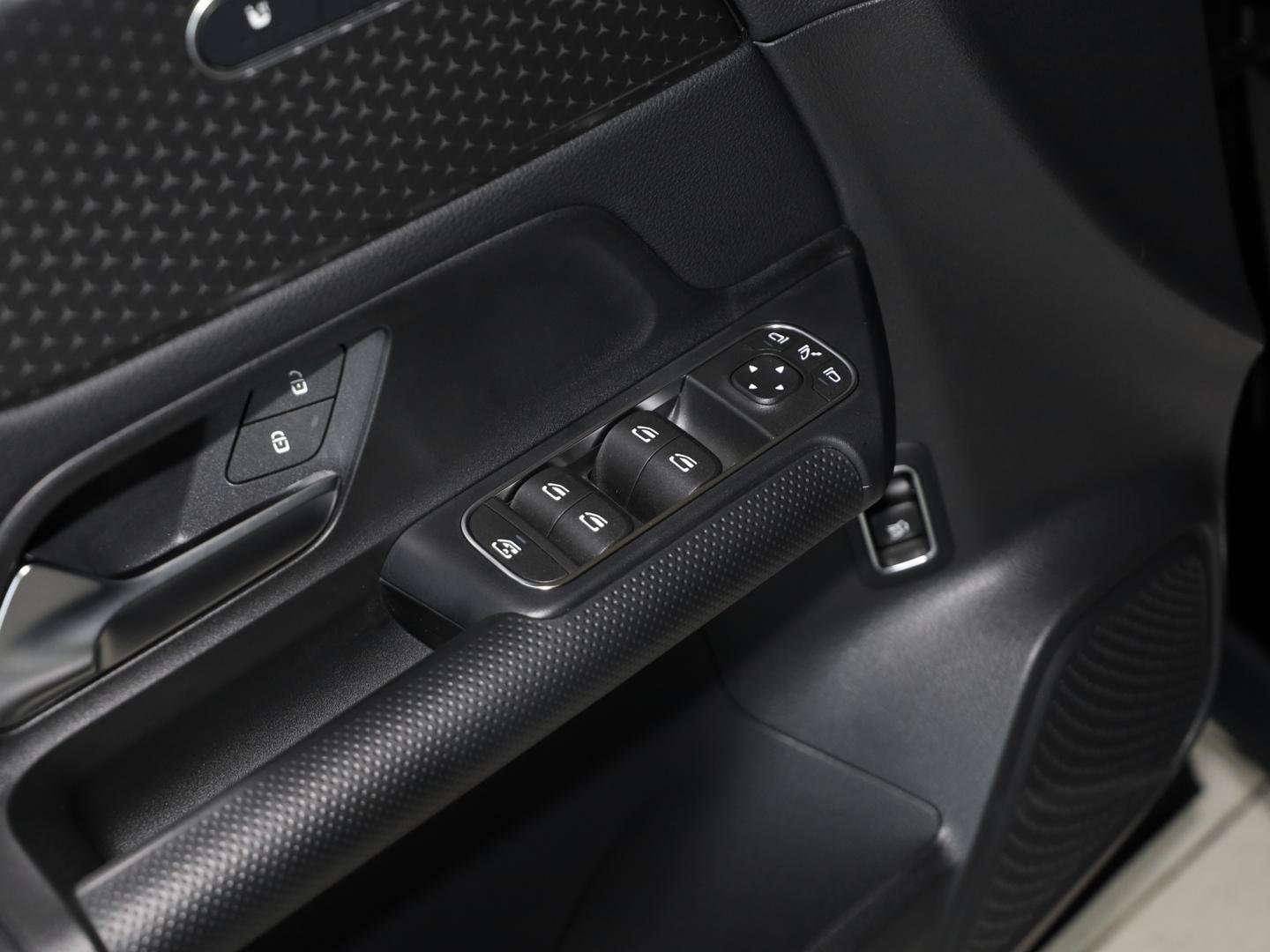 Mercedes GLA 200 - 2025 - Joinsteer - #15