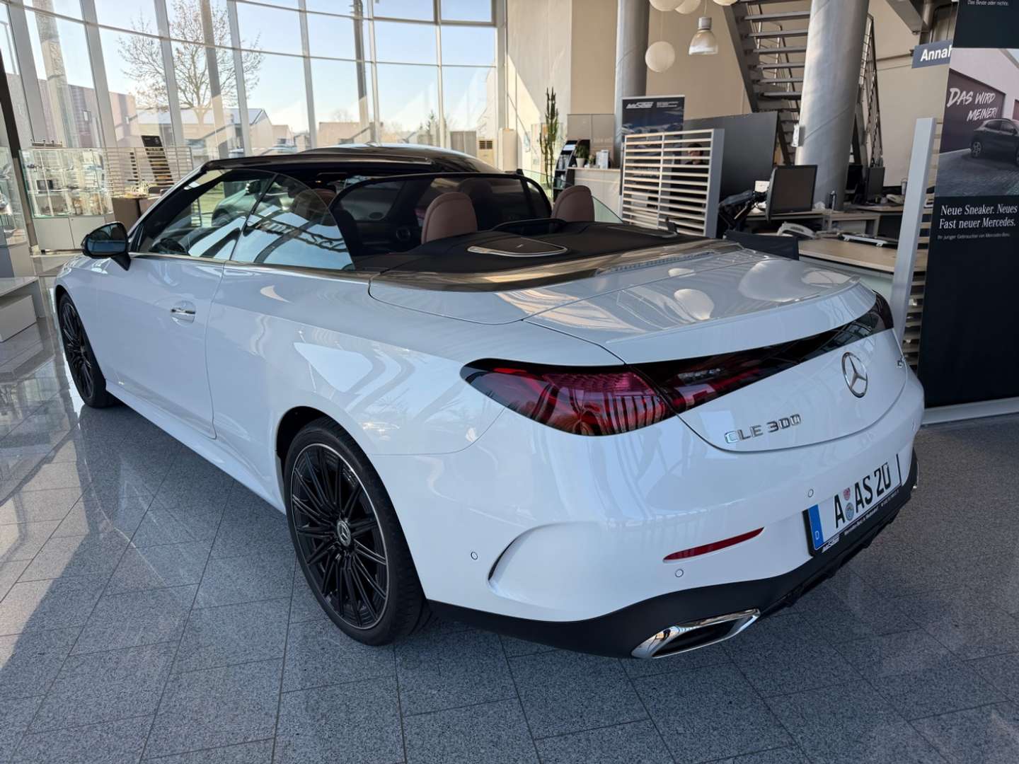 Mercedes CLE 300 Cabrio 300 Night Edition - 2026 - Joinsteer - #4