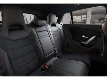 Mercedes CLA 250 AMG LINE — photo 9