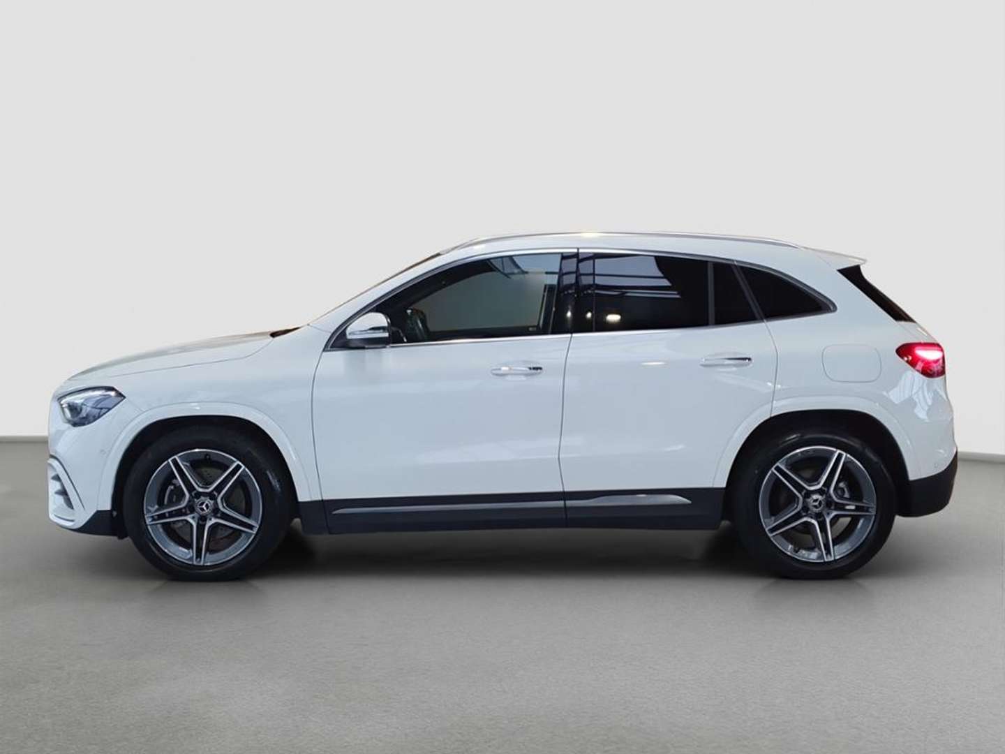 Mercedes GLA 200 AMG Line - 2025 - Joinsteer - #3