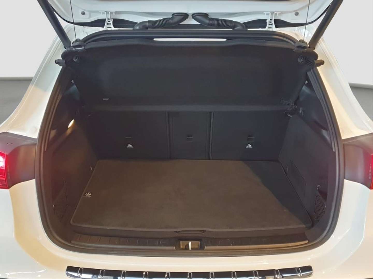 Mercedes GLA 200 AMG Line - 2025 - Joinsteer - #14