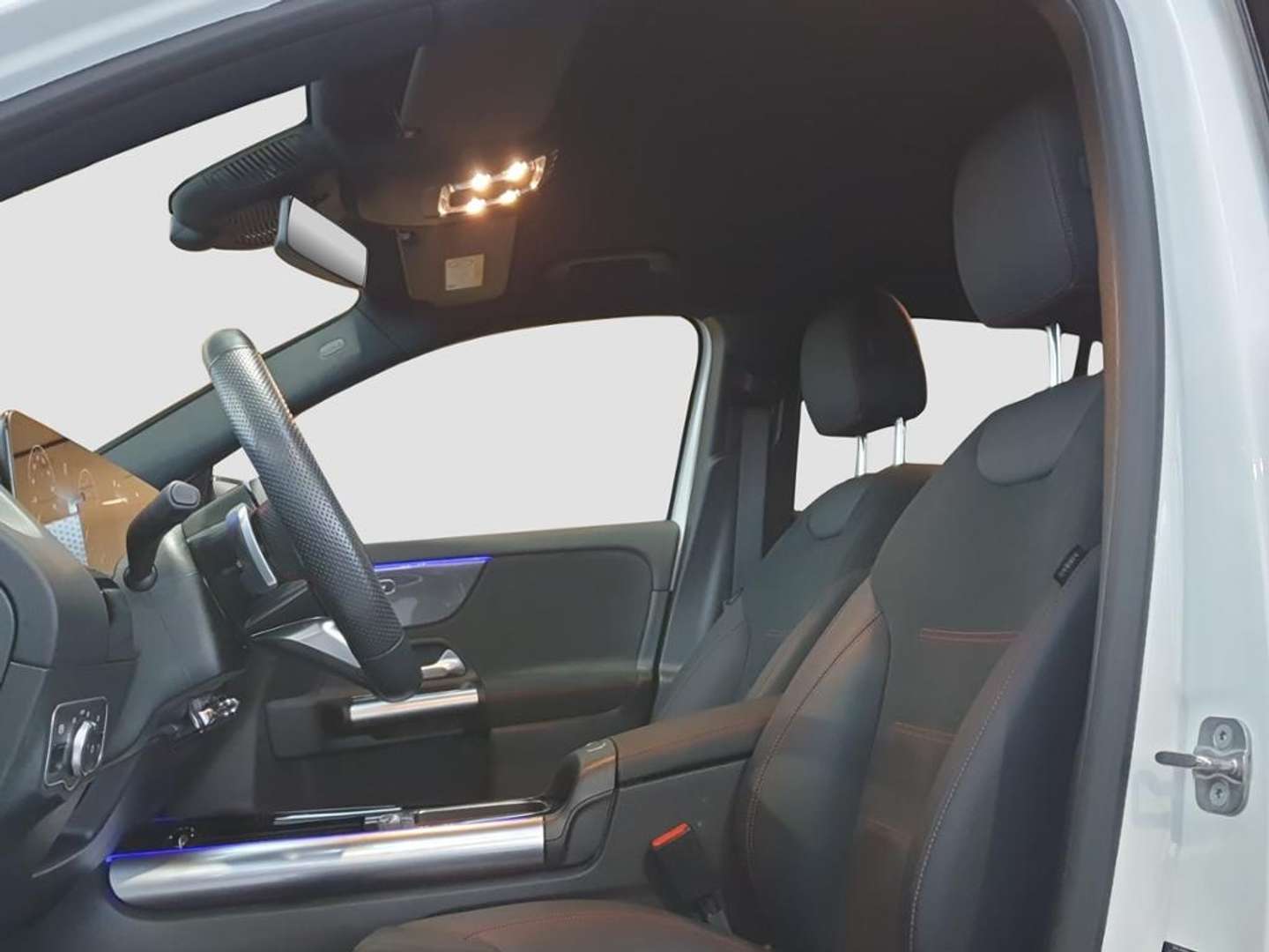 Mercedes GLA 200 AMG Line - 2025 - Joinsteer - #15