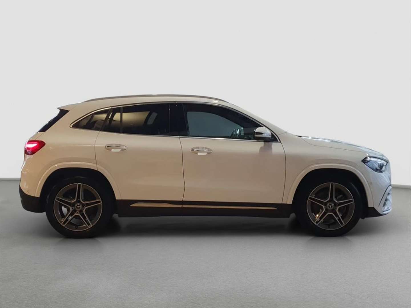 Mercedes GLA 200 AMG Line - 2025 - Joinsteer - #19