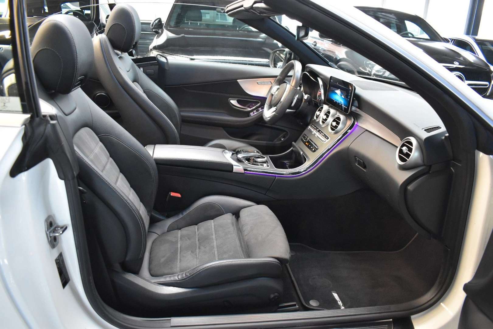Mercedes Classe C Cabriolet 200 AMG Line - 2020 - Joinsteer - #10