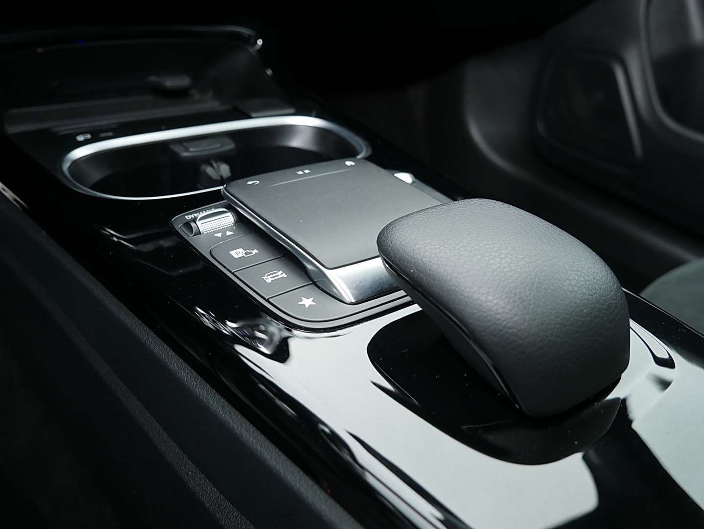 Mercedes CLA 250 E 250 Night Edition - 2022 - Joinsteer - #10