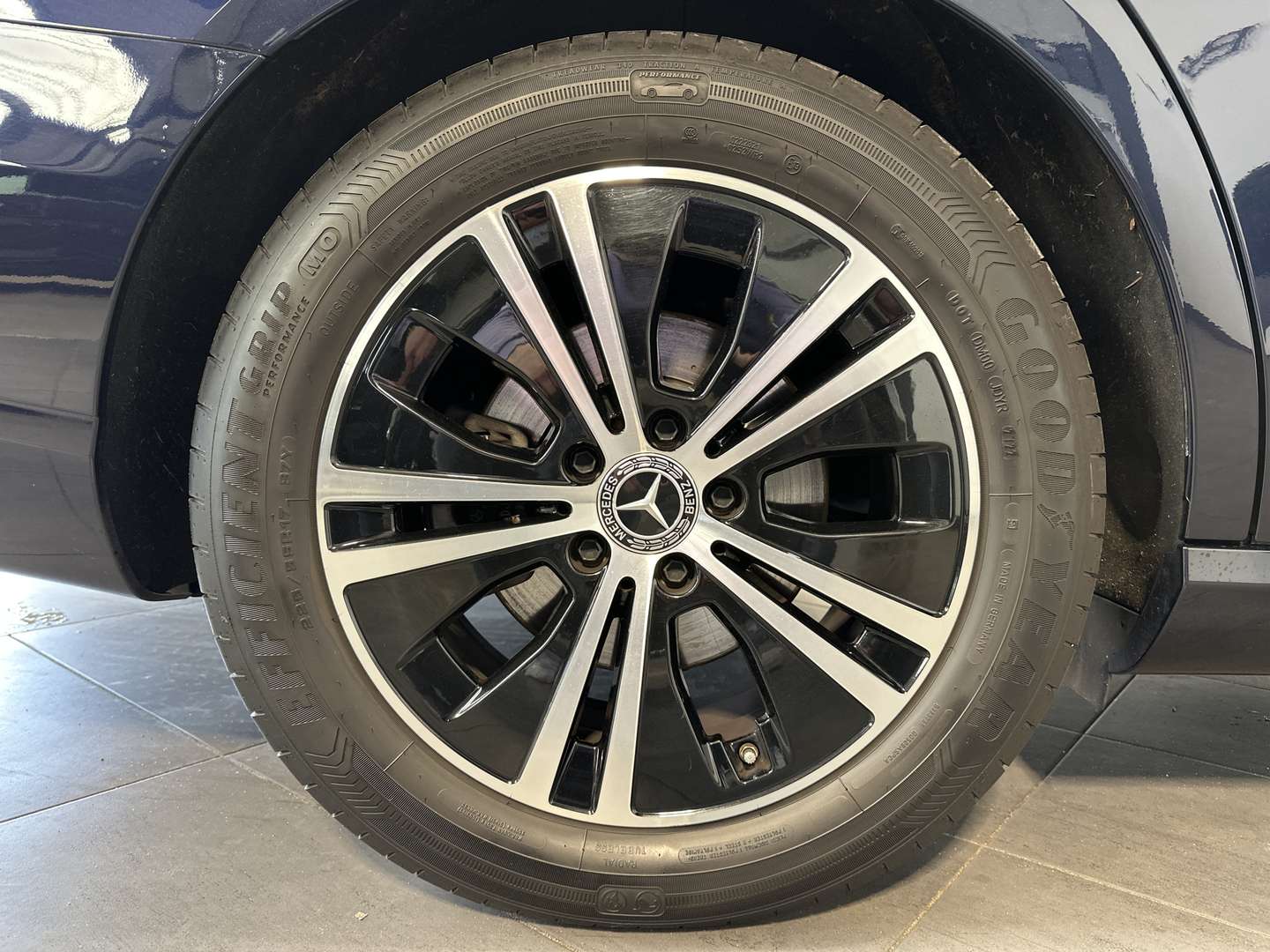 Mercedes Classe E 220 Avantgarde - 2022 - Joinsteer - #4