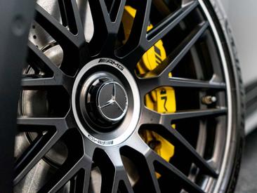 Mercedes SL 63 63 — photo 9