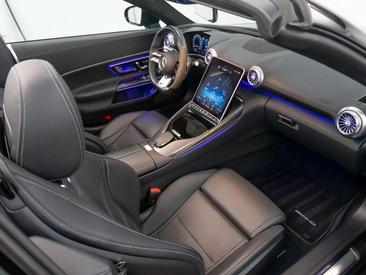 Mercedes SL 63 63 — photo 19