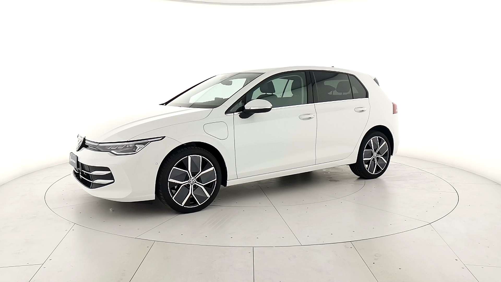 Volkswagen Golf EHYBRID Style - 2025 - Joinsteer - #2