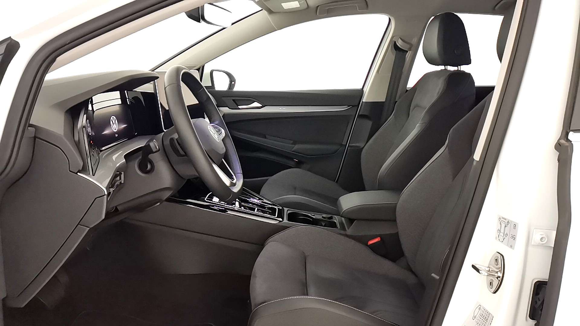 Volkswagen Golf EHYBRID Style - 2025 - Joinsteer - #7