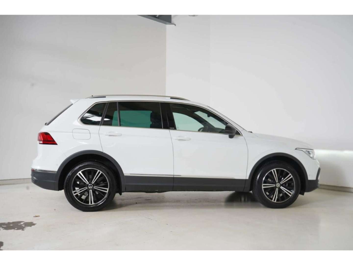 Volkswagen TIGUAN TSI Move - 2023 - Joinsteer - #4