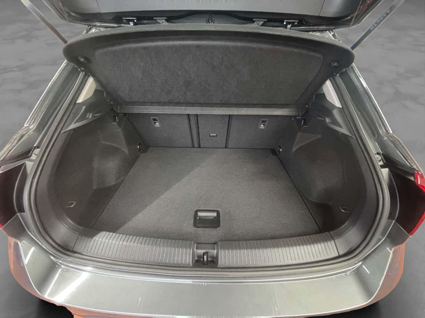 Volkswagen T-Roc TSI Move - 2024 - Joinsteer - #6