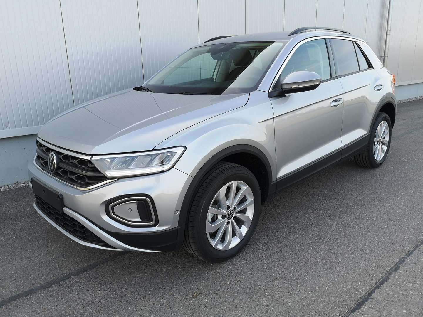 Volkswagen T-Roc TSI Life - 2026 - Joinsteer - #1