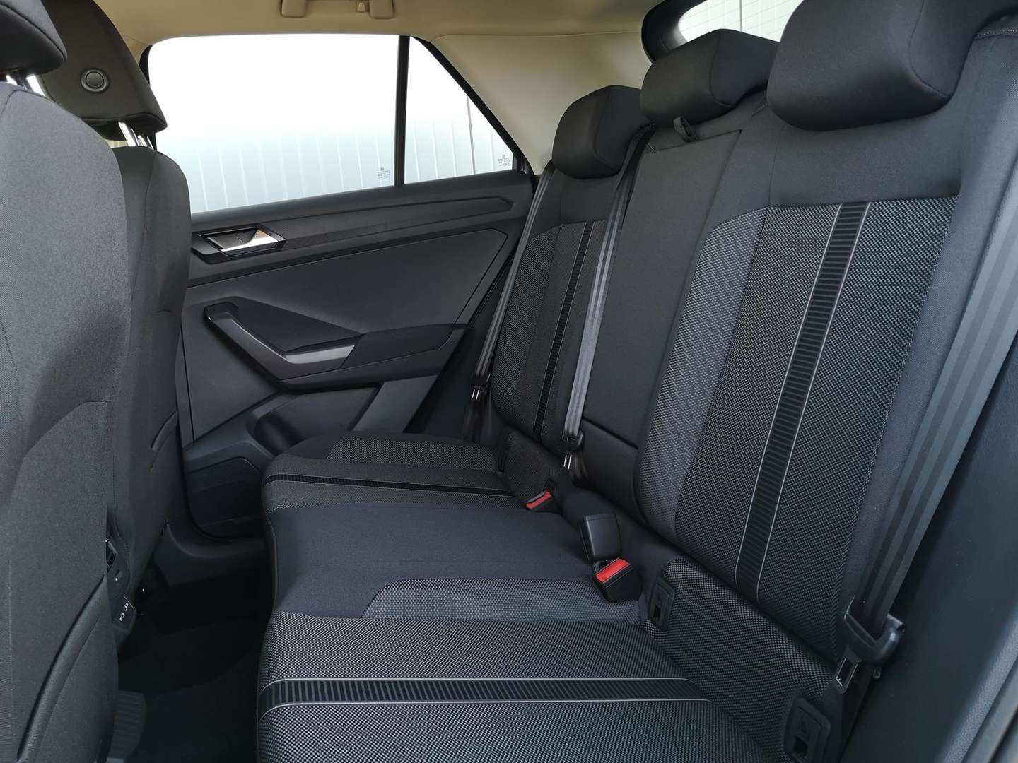 Volkswagen T-Roc TSI Life - 2026 - Joinsteer - #8