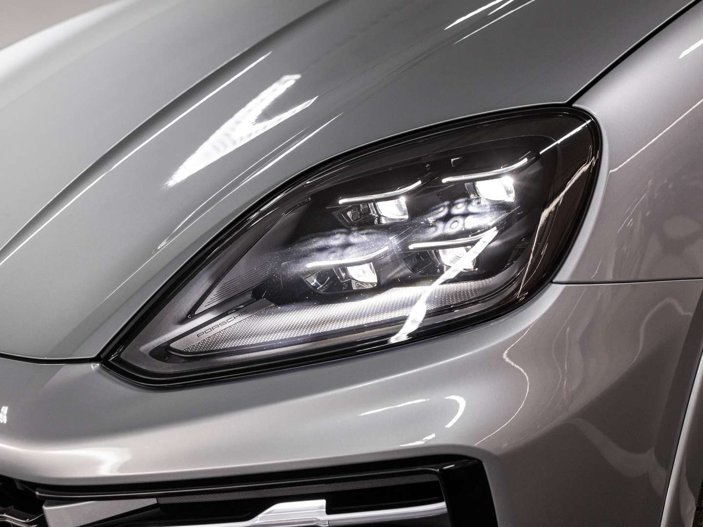 Porsche Cayenne III E-Hybrid - 2024 - Joinsteer - #10