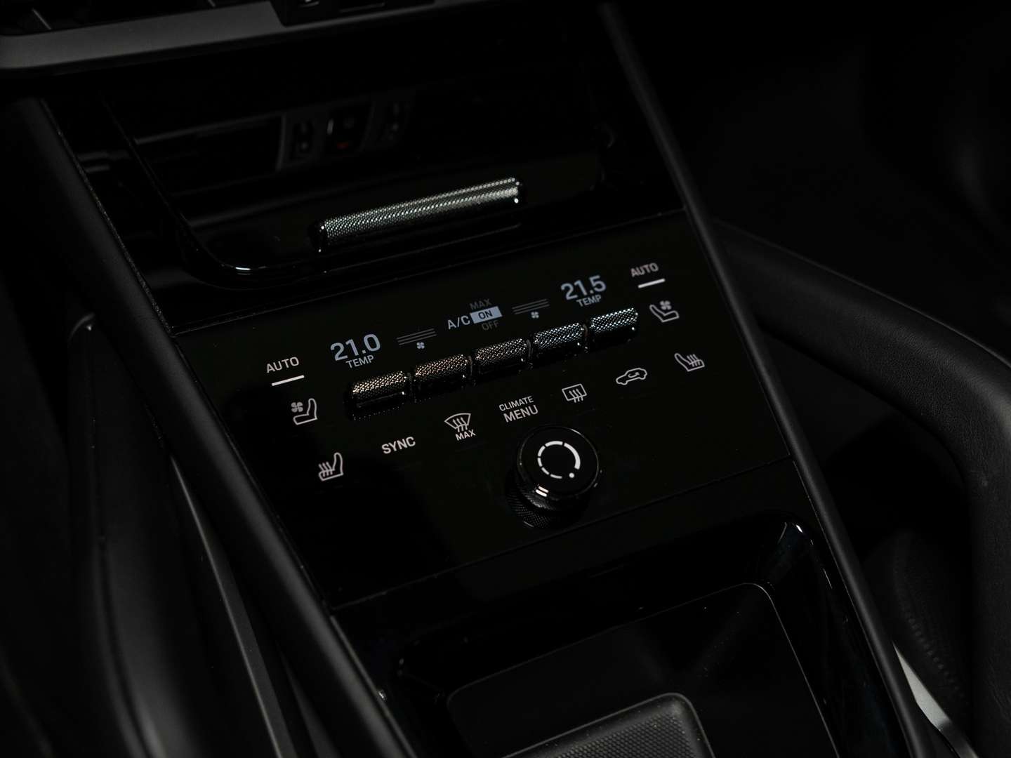 Porsche Cayenne III E-Hybrid - 2024 - Joinsteer - #37