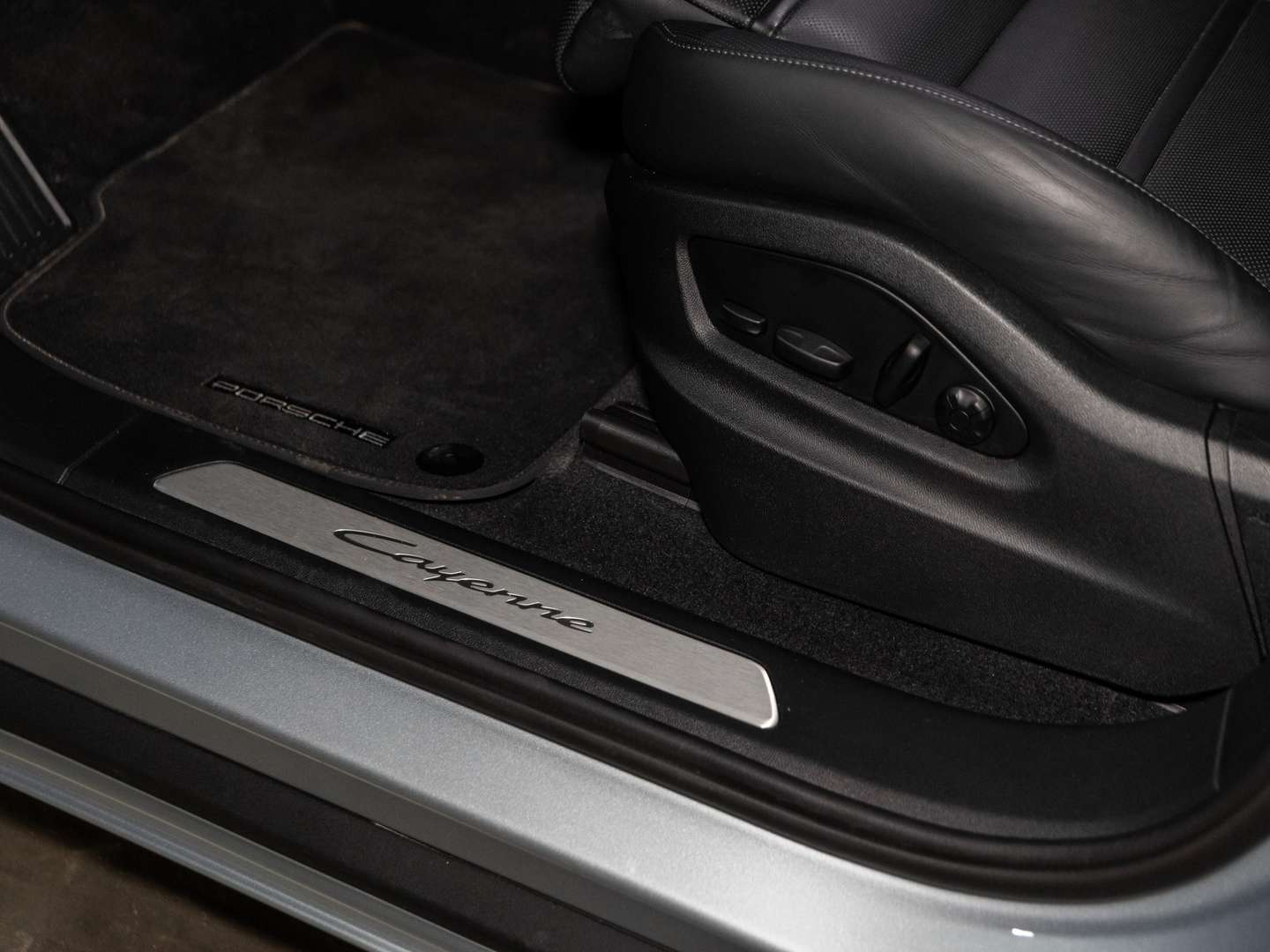 Porsche Cayenne III E-Hybrid - 2024 - Joinsteer - #40