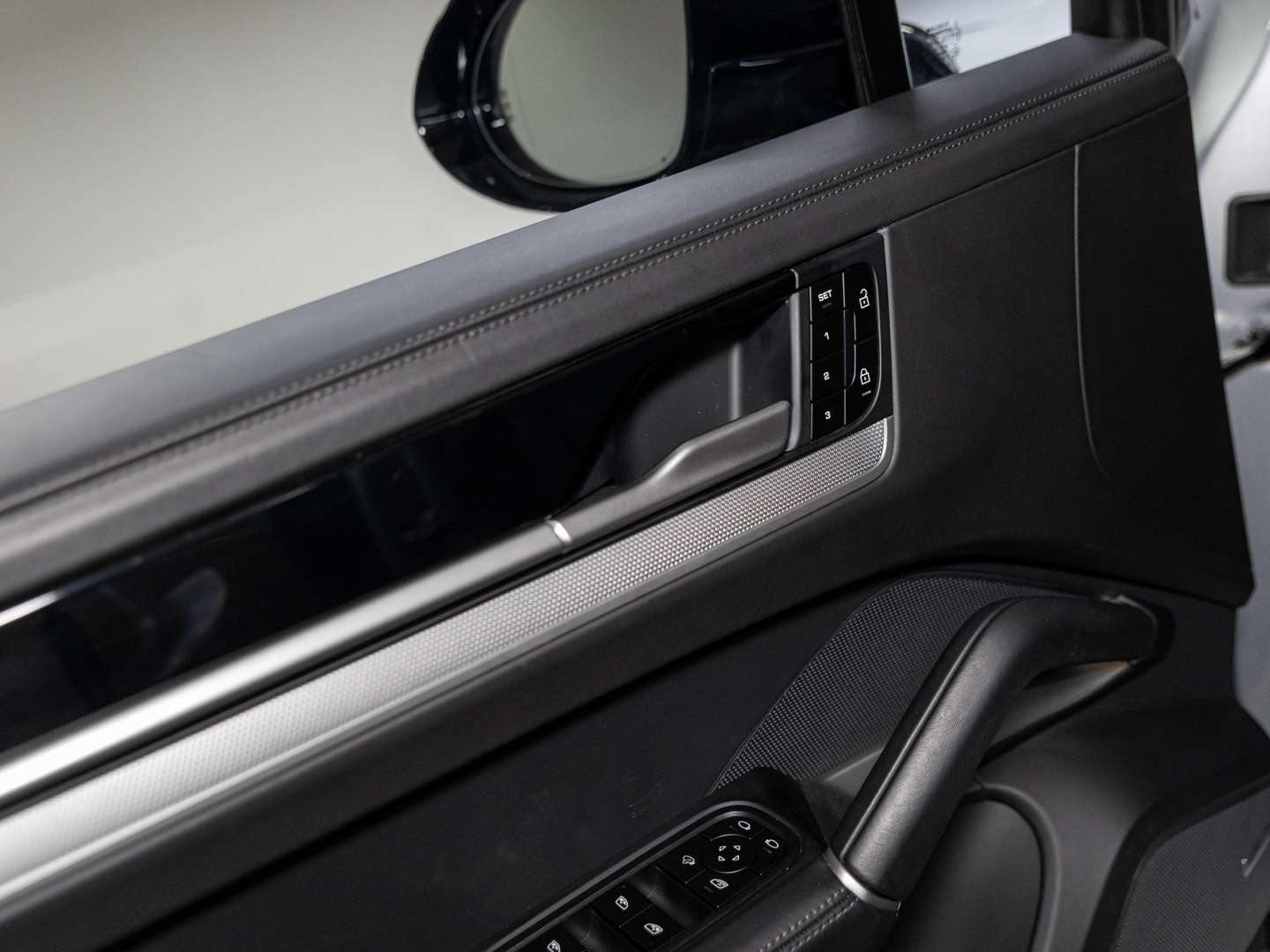 Porsche Cayenne III E-Hybrid - 2024 - Joinsteer - #43