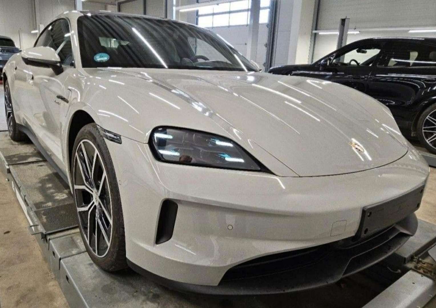 Porsche Taycan Base - 2024 - Joinsteer - #4