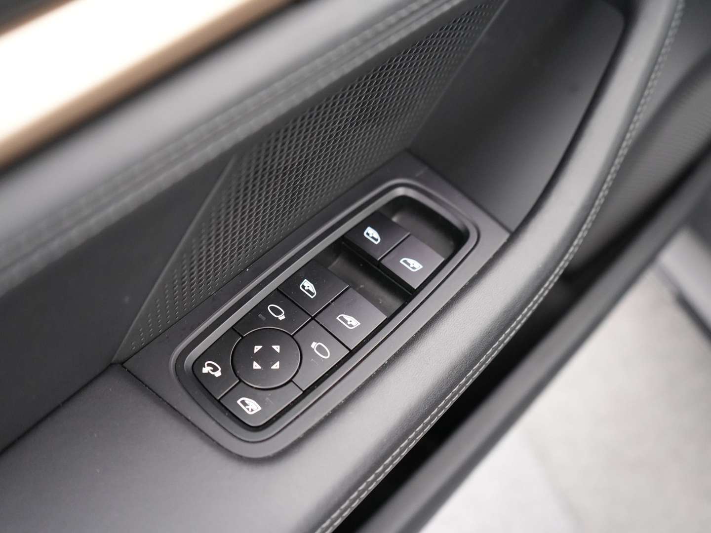 Porsche Taycan Cross Turismo - 2023 - Joinsteer - #14