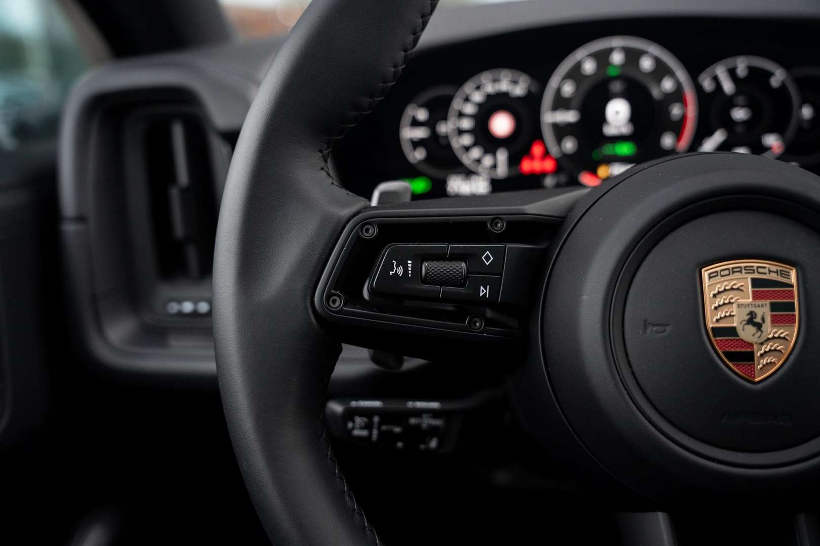 Porsche Cayenne III Turbo Black Edition - 2025 - Joinsteer - #11