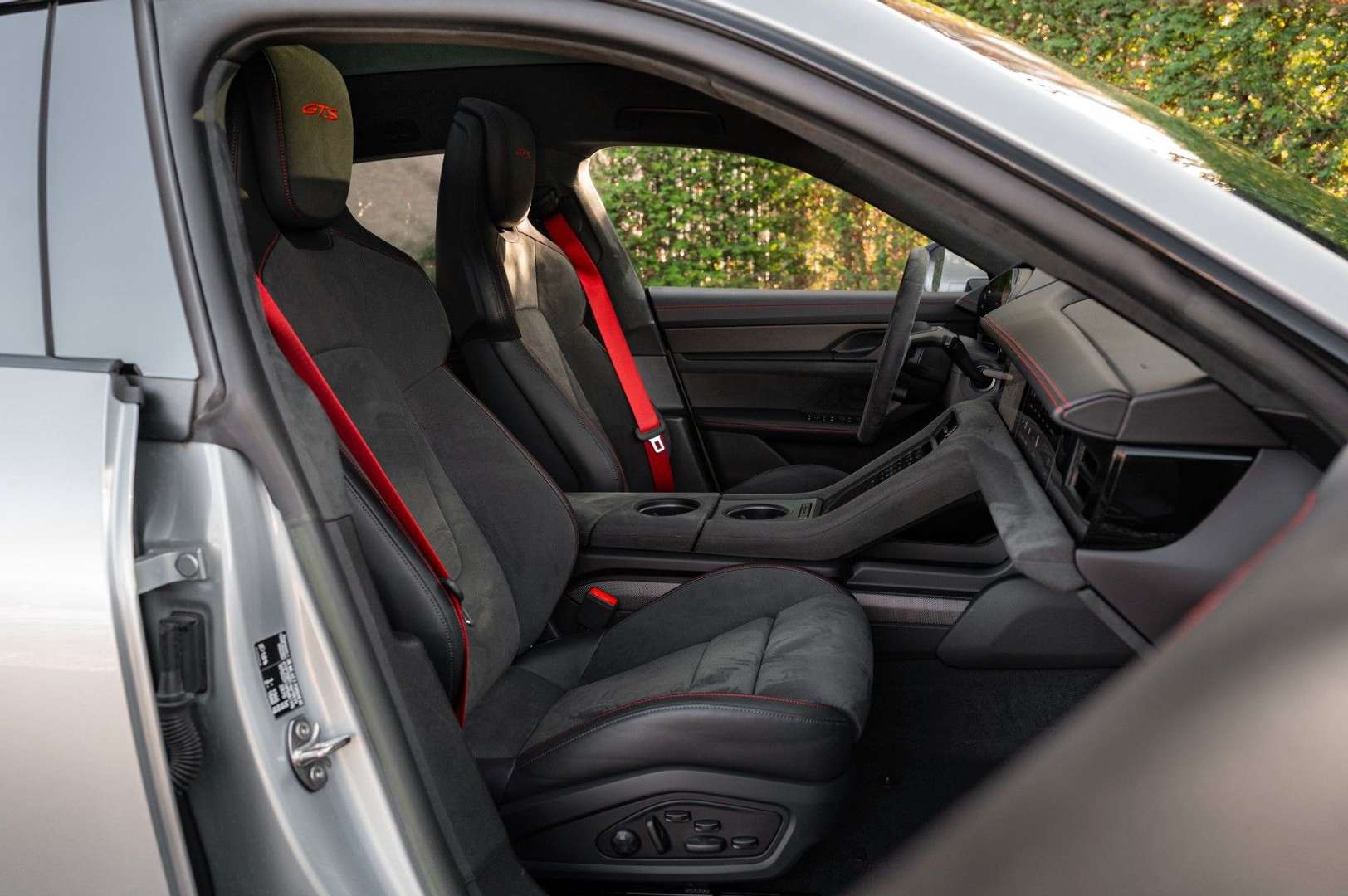 Porsche Taycan GTS Sport Turismo - 2022 - Joinsteer - #9