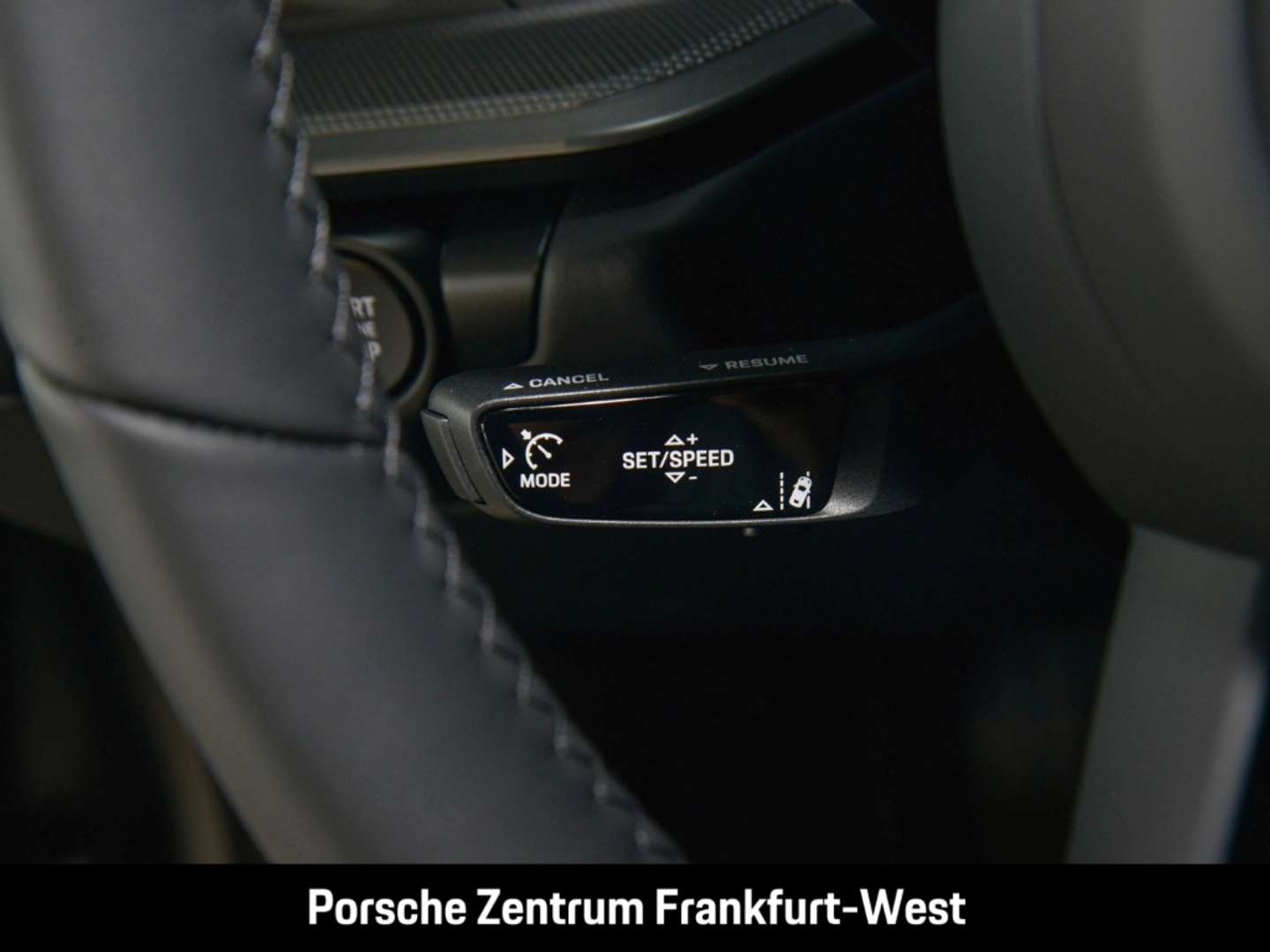 Porsche 992 II Carrera - 2025 - Joinsteer - #17