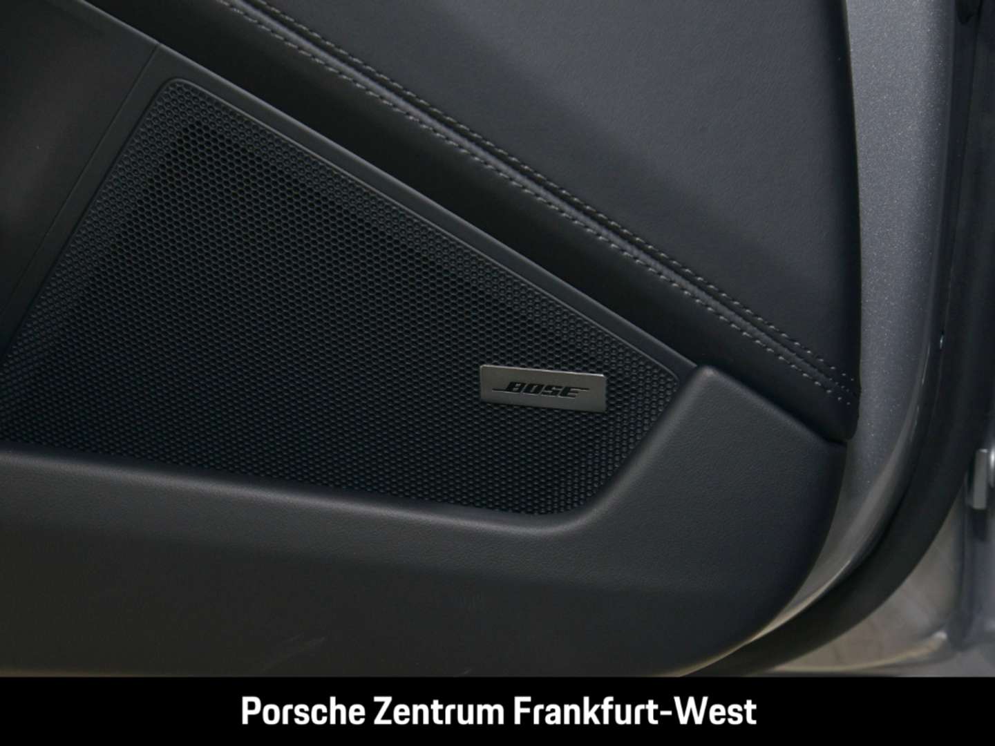 Porsche 992 II Carrera - 2025 - Joinsteer - #24