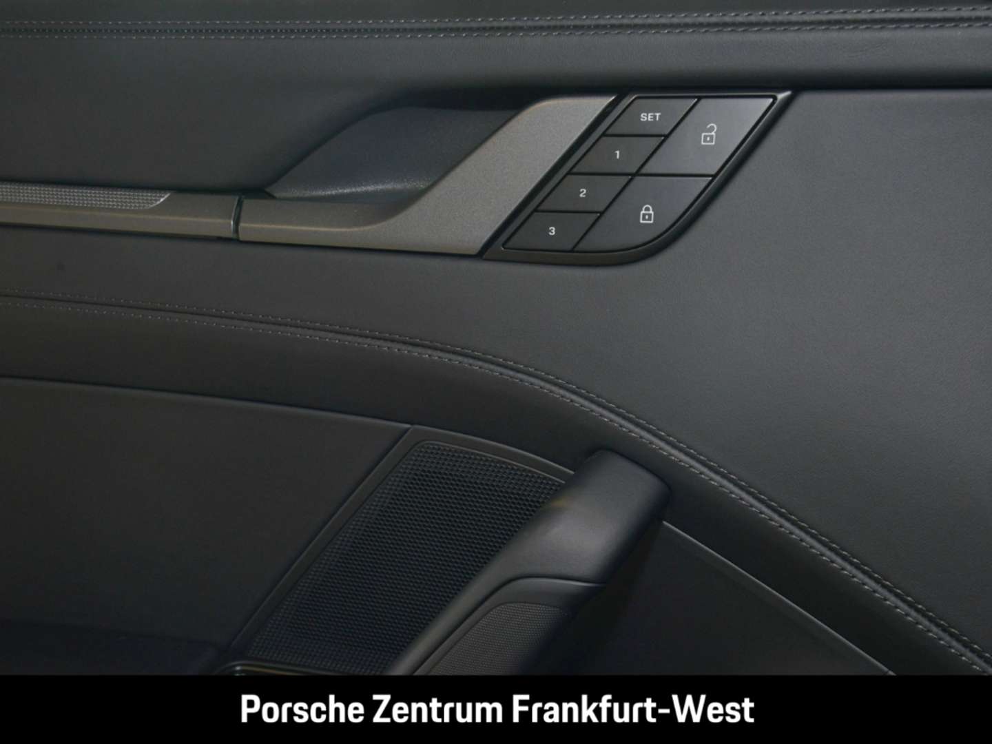 Porsche 992 II Carrera - 2025 - Joinsteer - #33