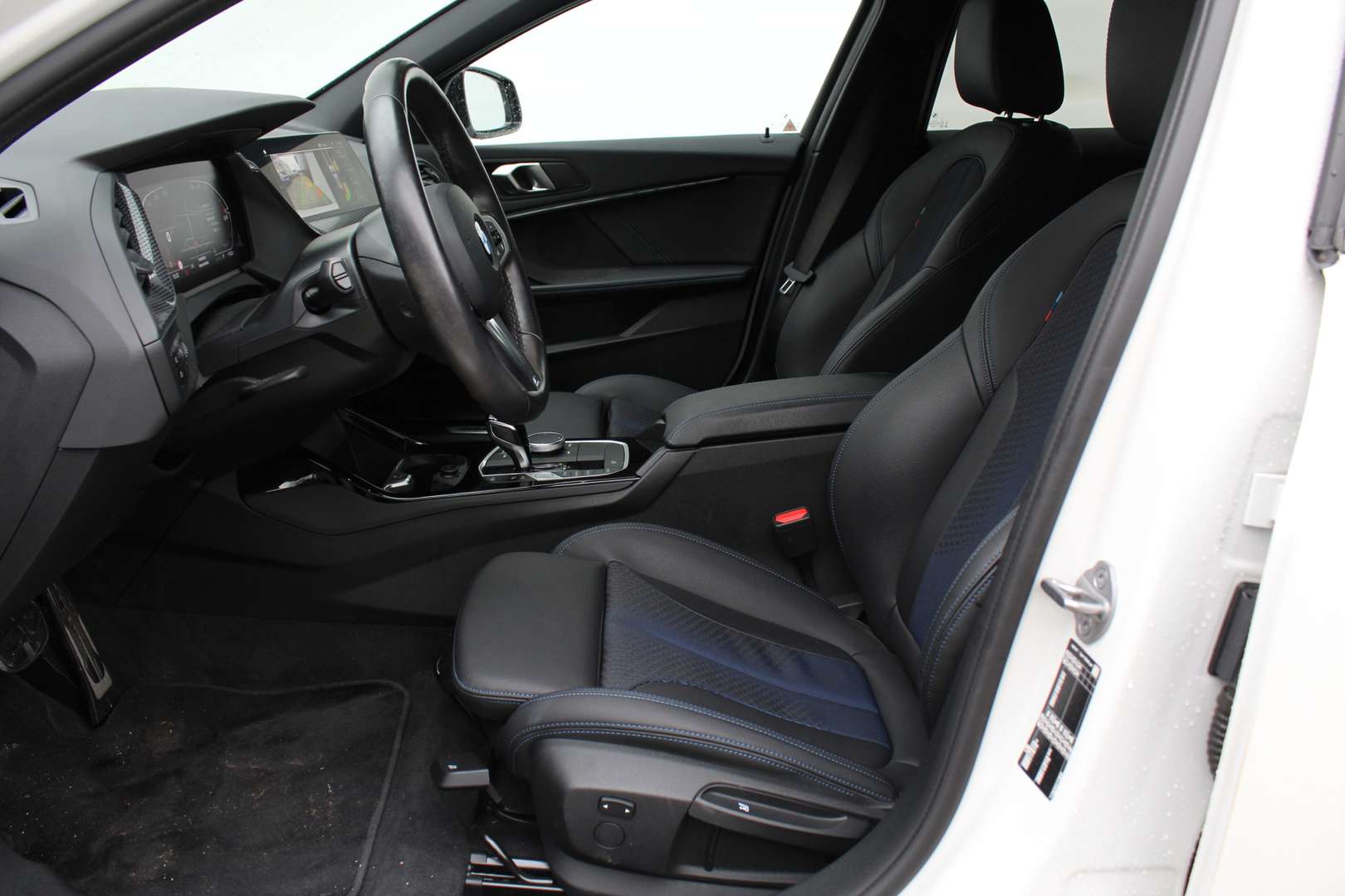 BMW Série 1 M Sport 118i - 2023 - Joinsteer - #11