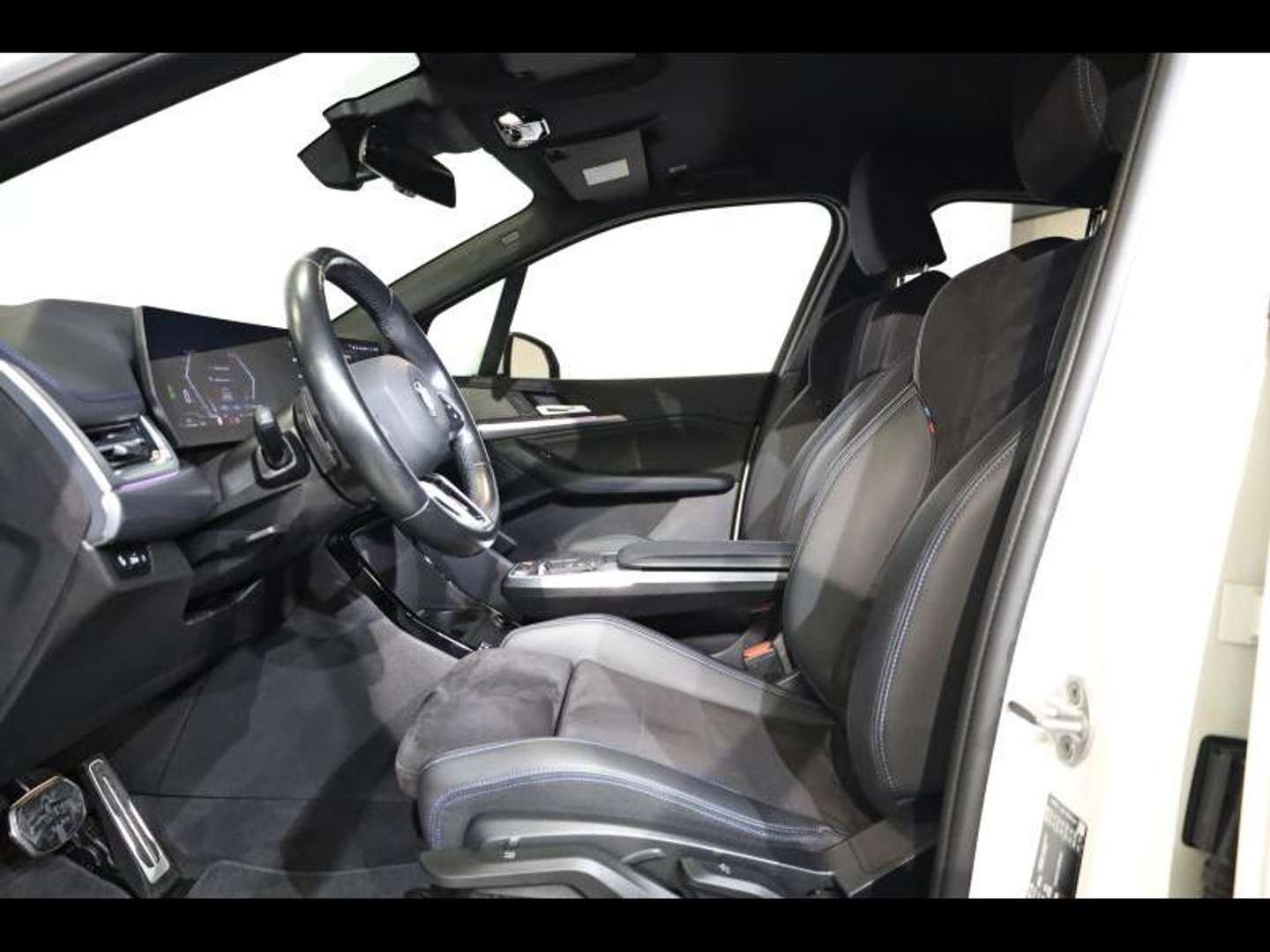 BMW 218i Active Tourer M Sport - 2023 - Joinsteer - #9