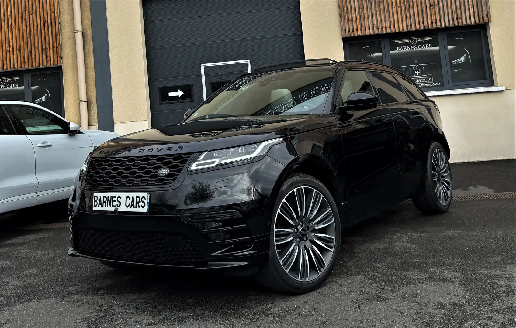 Land Rover Range Rover Velar D300 3.0 V6 R-Dynamic SE 300 PERFORMANCE 1er Main - 2019 - Joinsteer