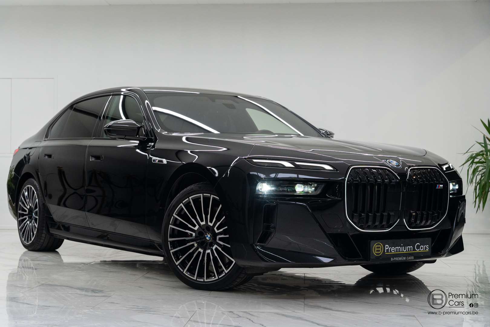 BMW Série 7 Individual 760e XDrive - 2026 - Joinsteer - #7