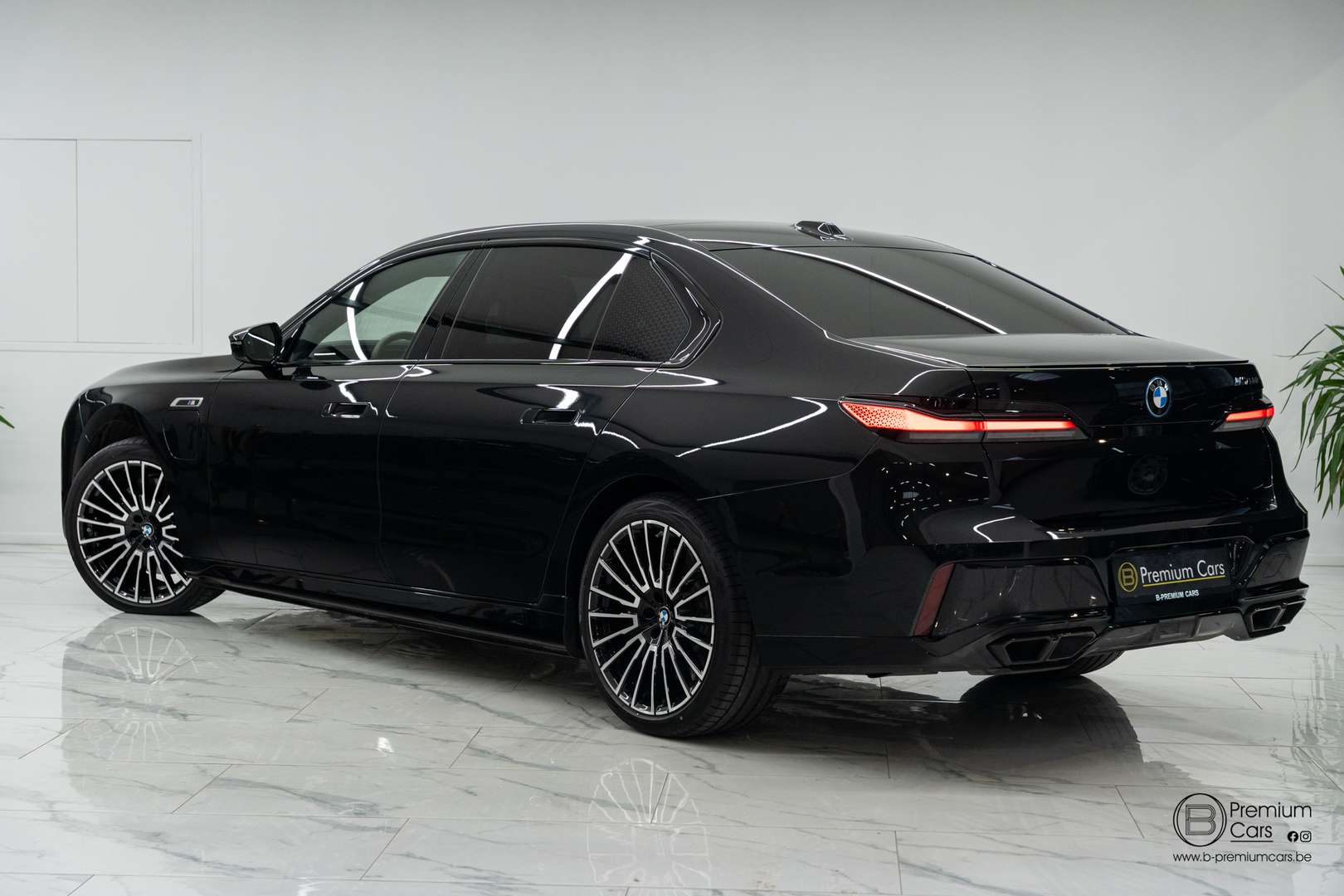 BMW Série 7 Individual 760e XDrive - 2026 - Joinsteer - #14