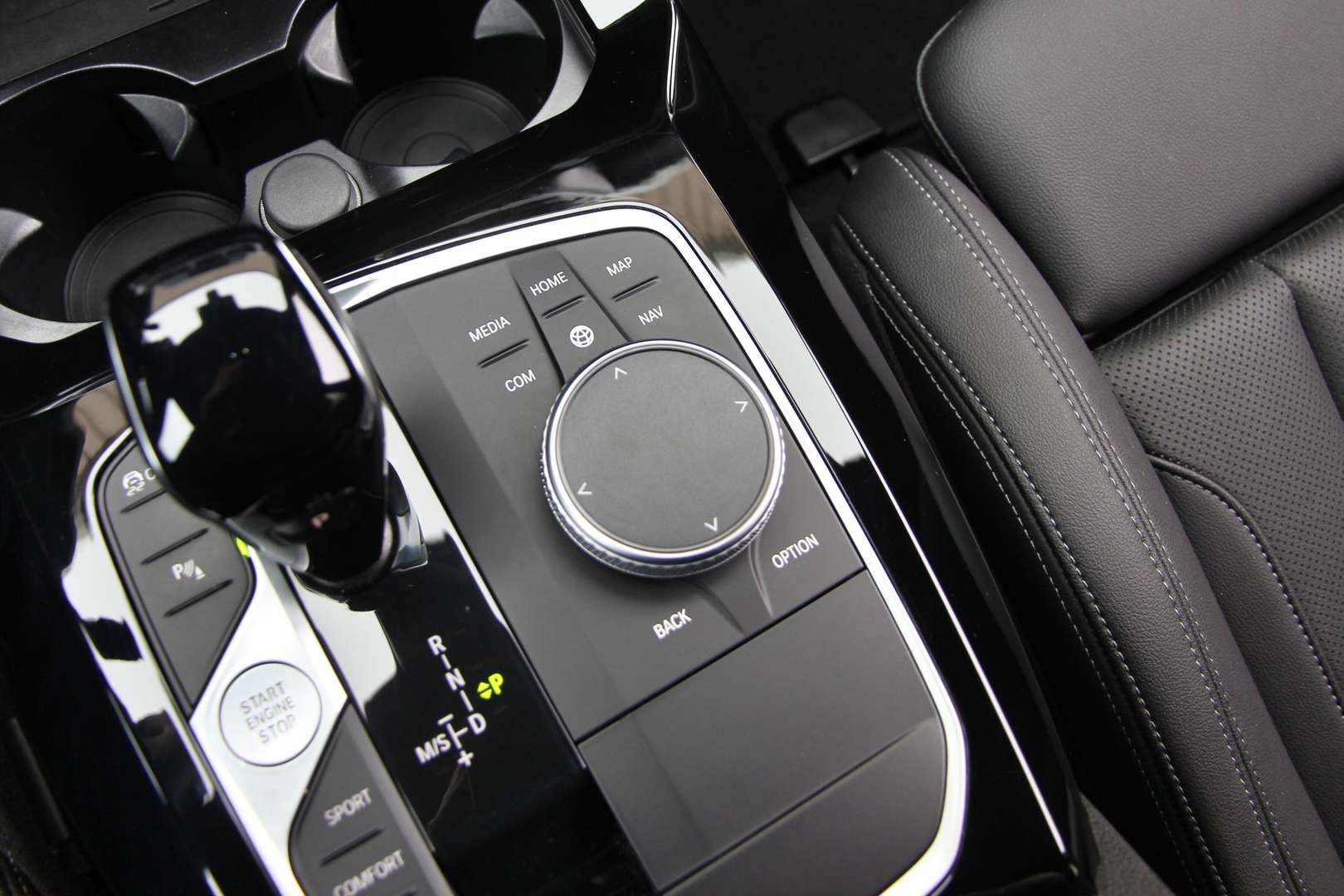 BMW X3 High Executive XDrive20i - 2023 - Joinsteer - #38