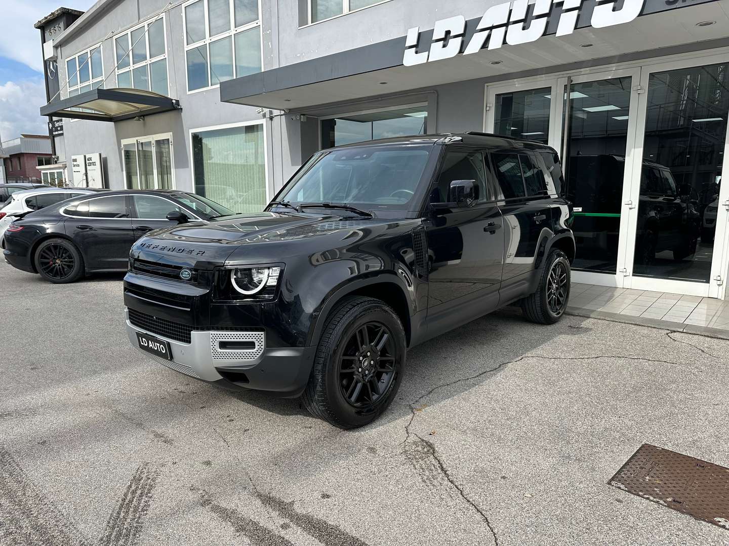 Land Rover Defender HSE 2.0d SD4 AWD - 2020 - Joinsteer - #2