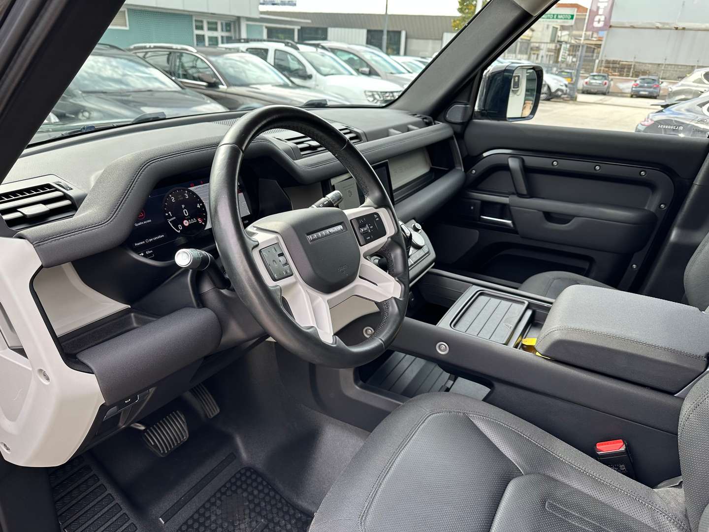 Land Rover Defender HSE 2.0d SD4 AWD - 2020 - Joinsteer - #11