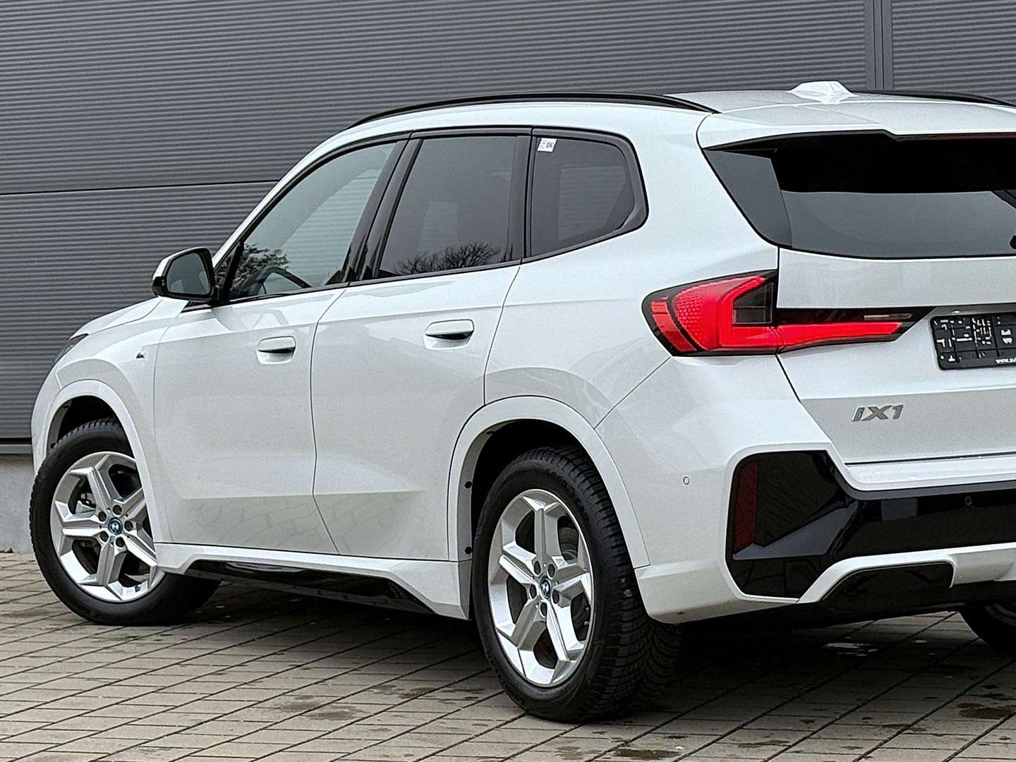 BMW IX1 M Sport 30 XDrive - 2024 - Joinsteer - #8