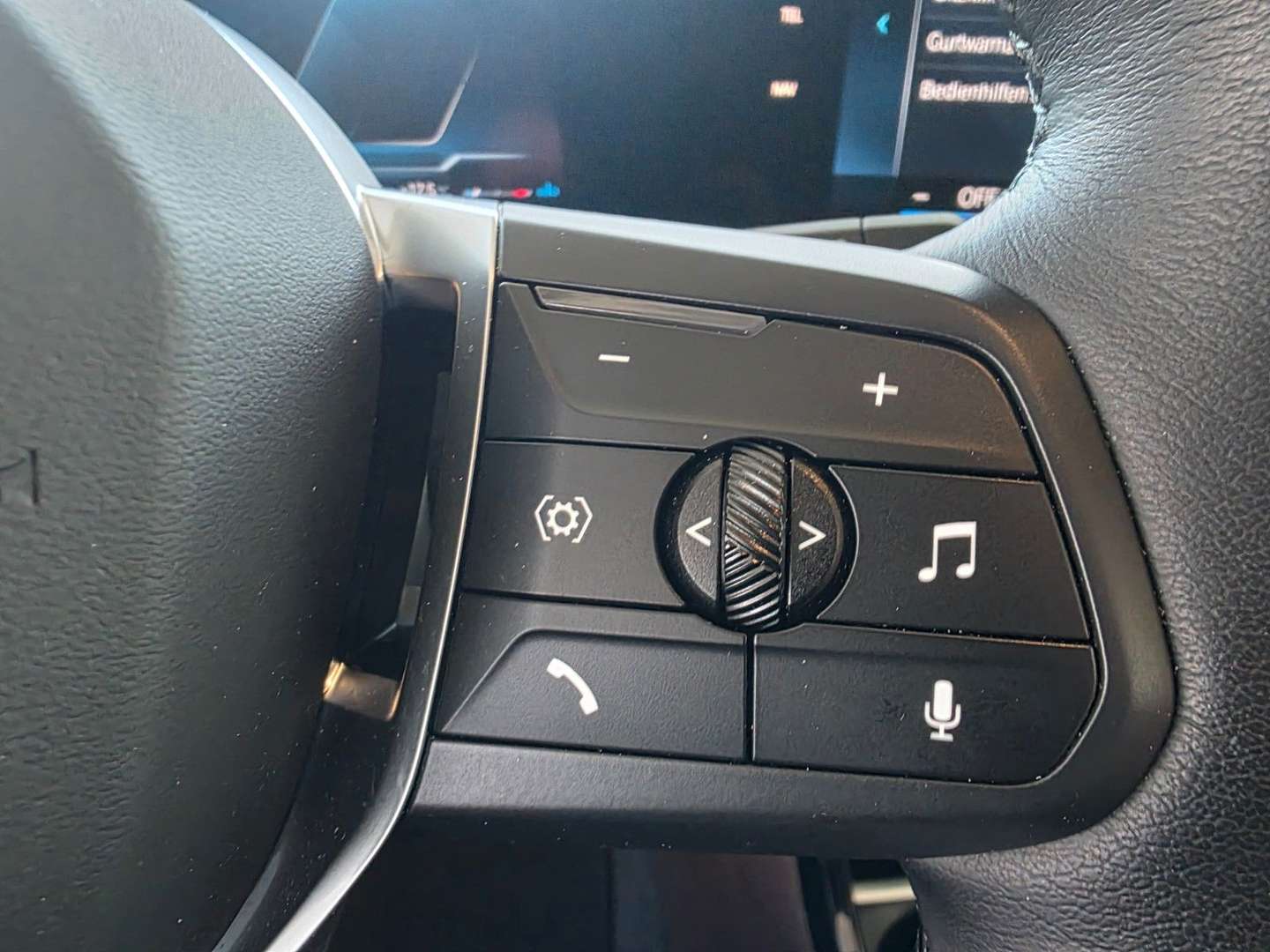 BMW X1 18i SDrive - 2024 - Joinsteer - #15