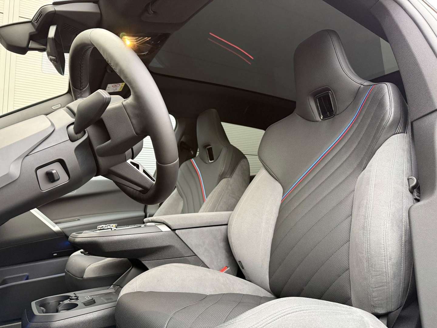 BMW IX M Sport 60 XDrive - 2025 - Joinsteer - #3