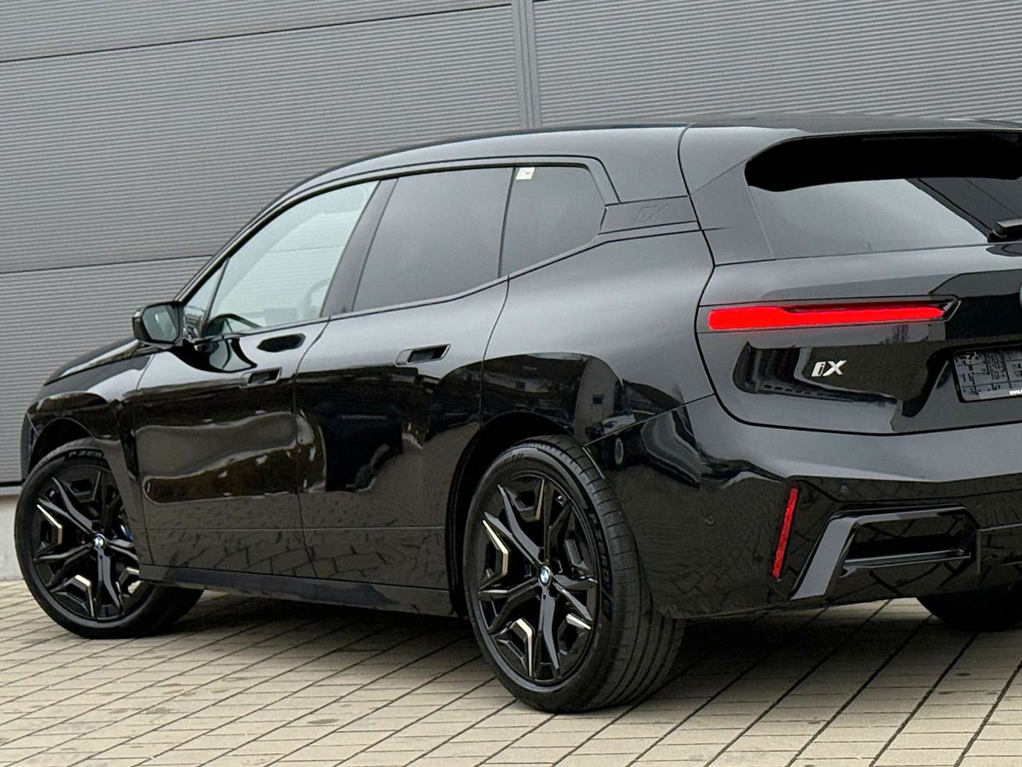 BMW IX M Sport 60 XDrive - 2025 - Joinsteer - #9