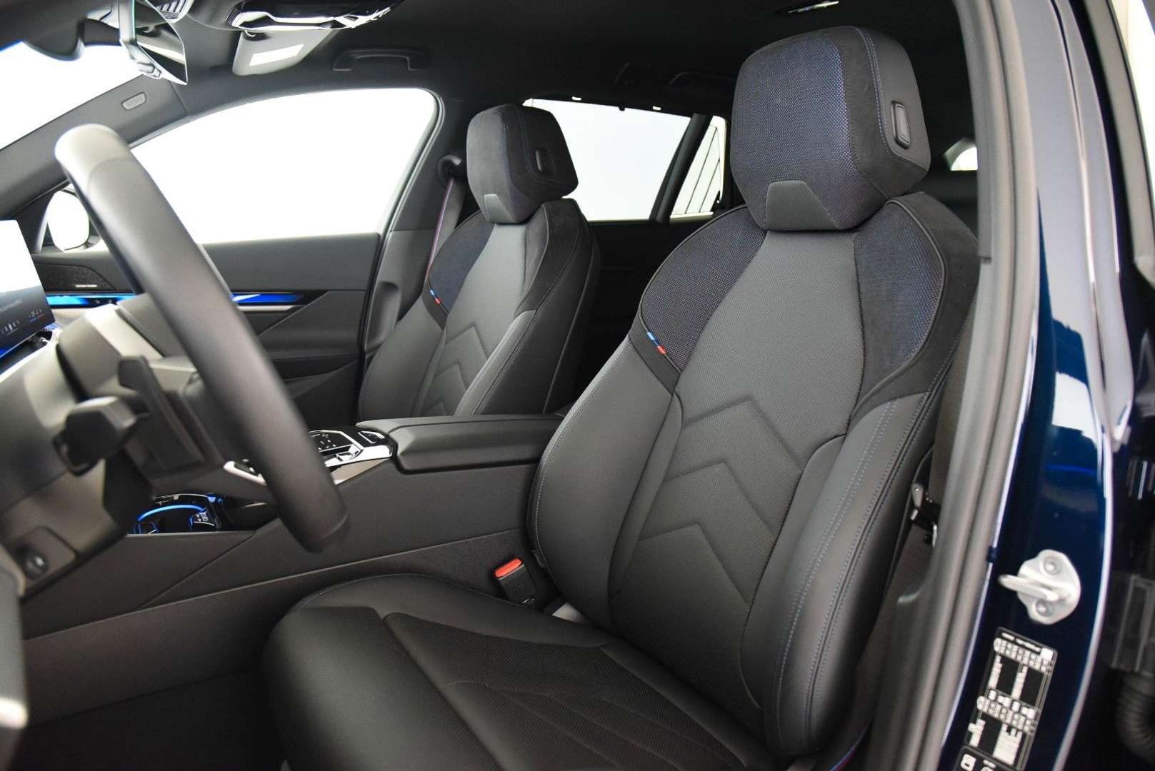 BMW Série 5 Touring M Sport 540d XDrive - 2025 - Joinsteer - #5