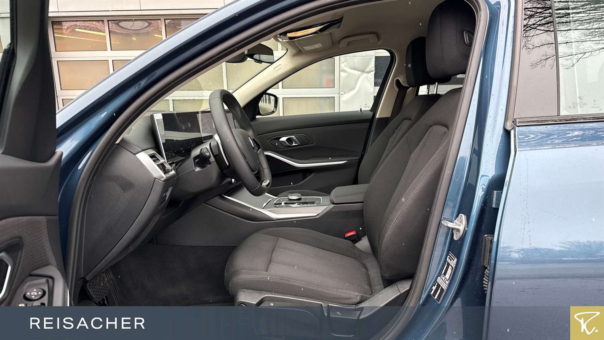 BMW 318d Luxury - 2025 - Joinsteer - #4