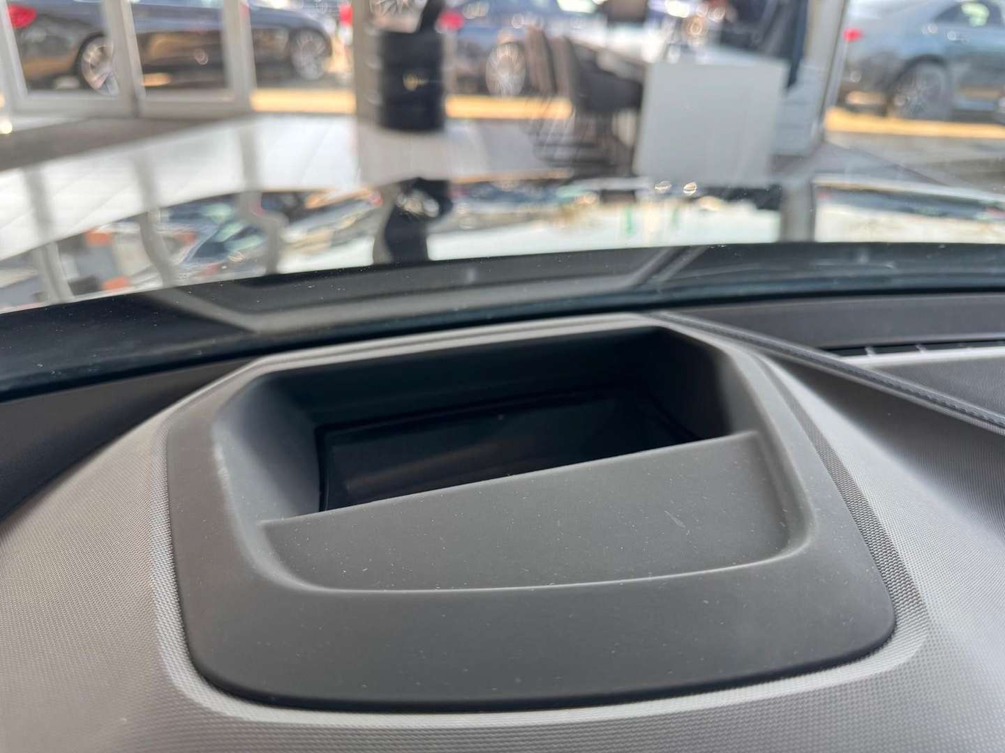 BMW 118i M Sport - 2024 - Joinsteer - #23