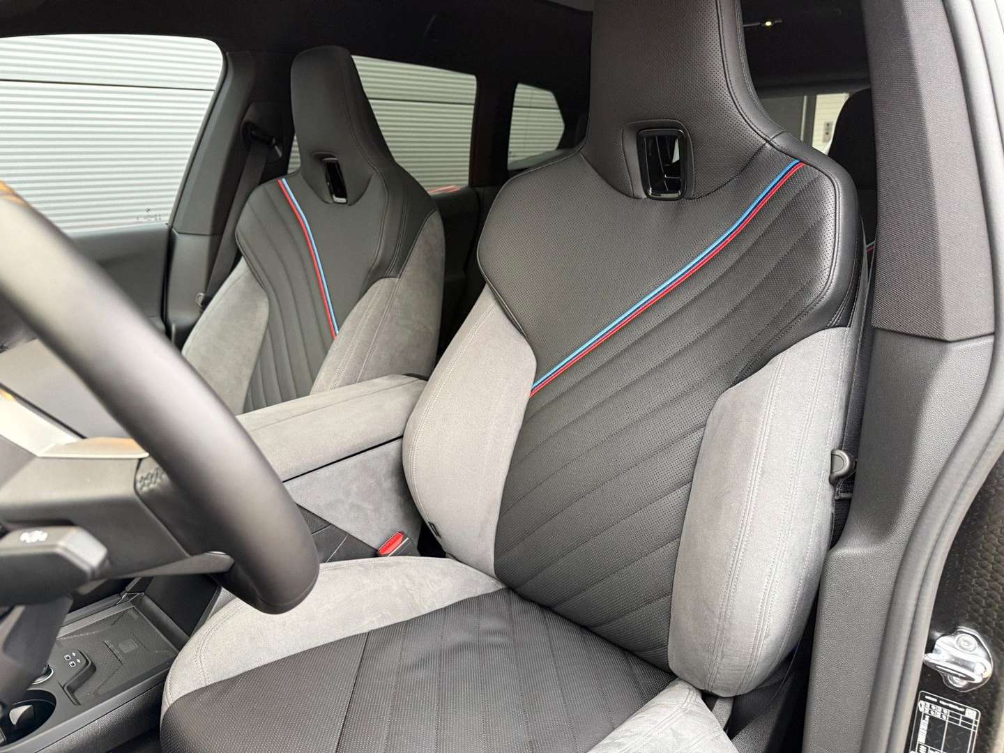 BMW IX M Sport 60 XDrive - 2025 - Joinsteer - #16