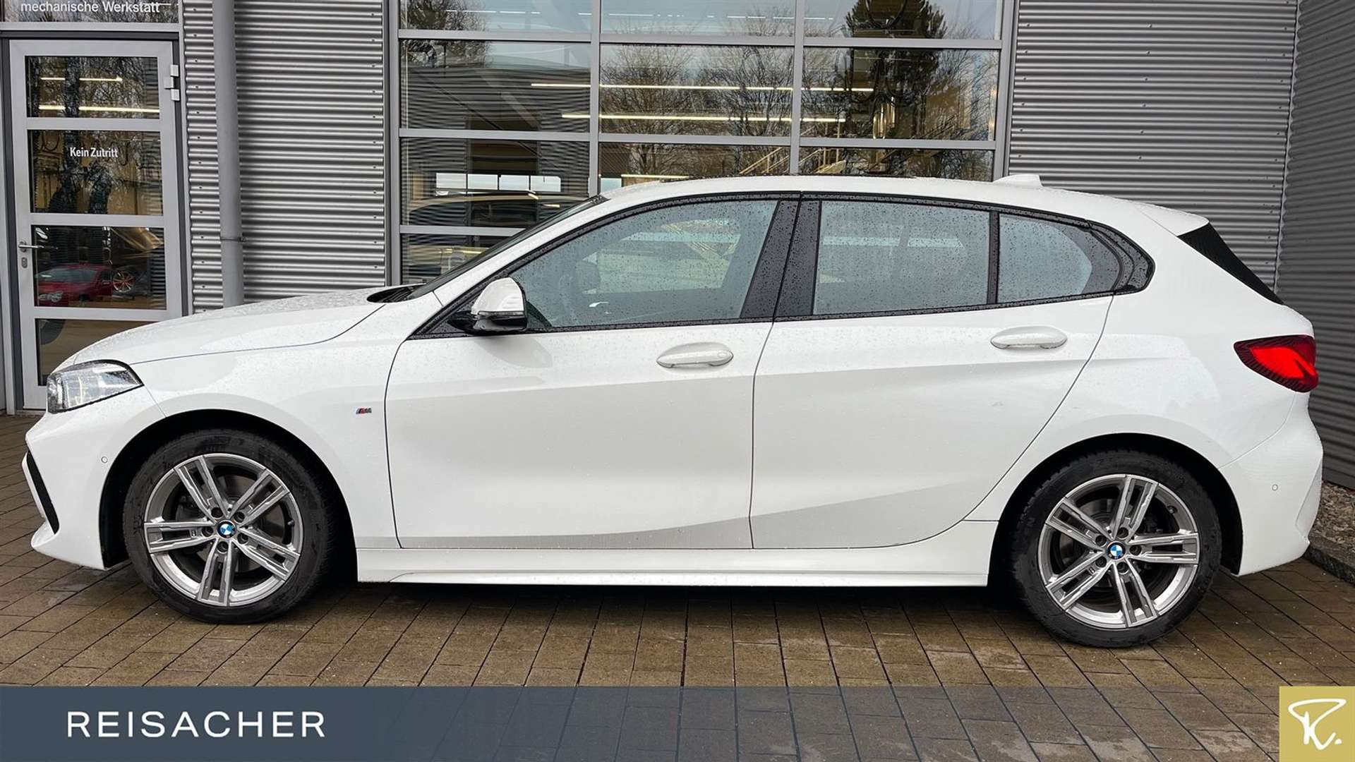 BMW 118i M Sport 118i - 2023 - Joinsteer - #3