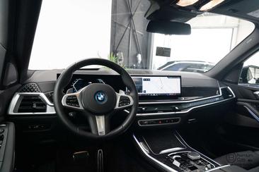 BMW X5 M Sport 50e — photo 47