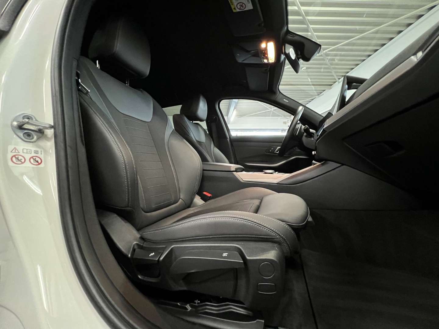 BMW Série 3 Touring 318d - 2023 - Joinsteer - #16