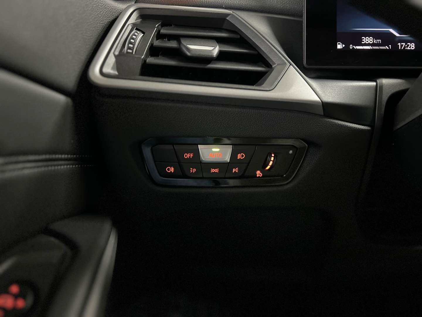 BMW Série 3 Touring 318d - 2023 - Joinsteer - #30